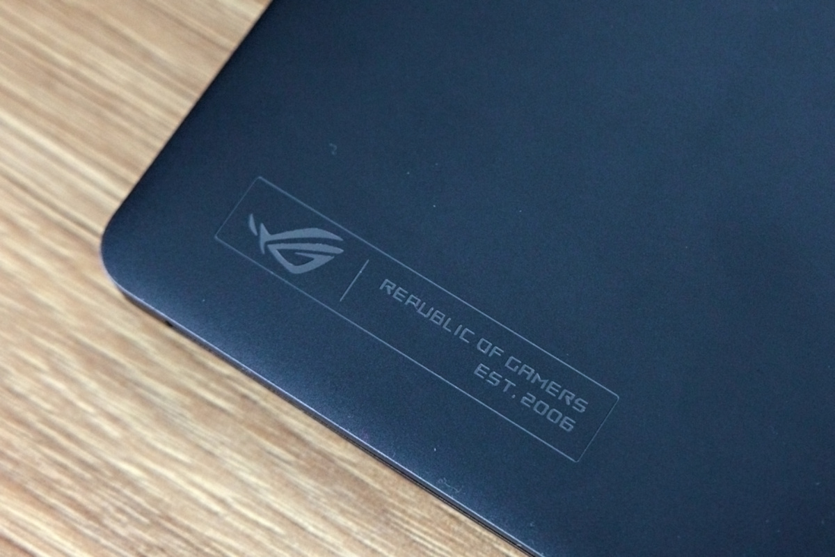 ROG Zephyrus G16 (2024)
