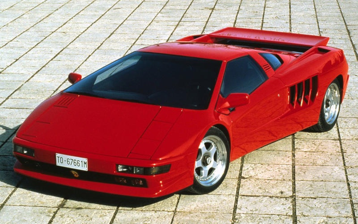 Cizeta V16T