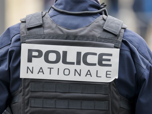francúzsko, polícia