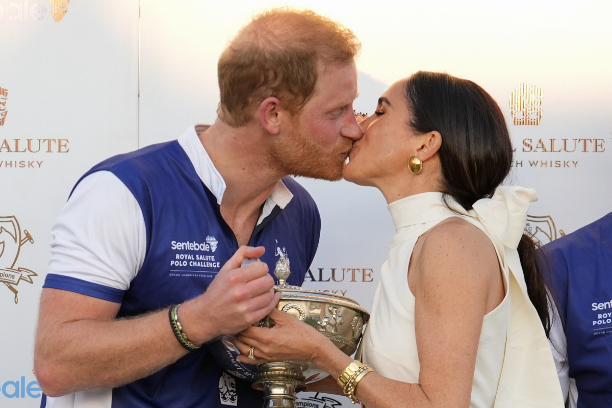 Princ Harry a jeho manželka Meghan Markle,