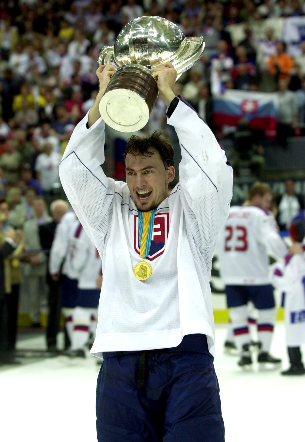 03. Miroslav Šatan