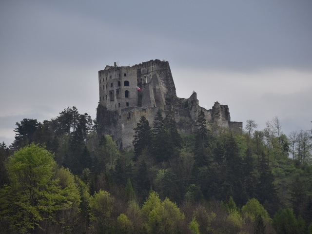 Hrad / Likava /