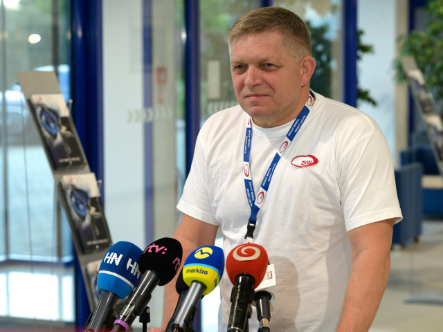 Robert Fico na nočnej zmene