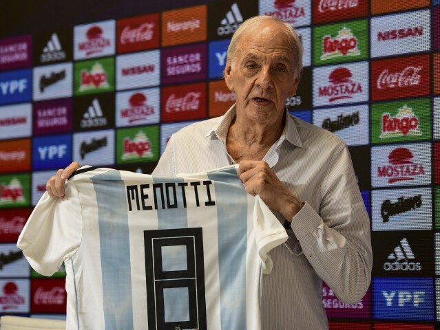 Cesar Luis Menotti