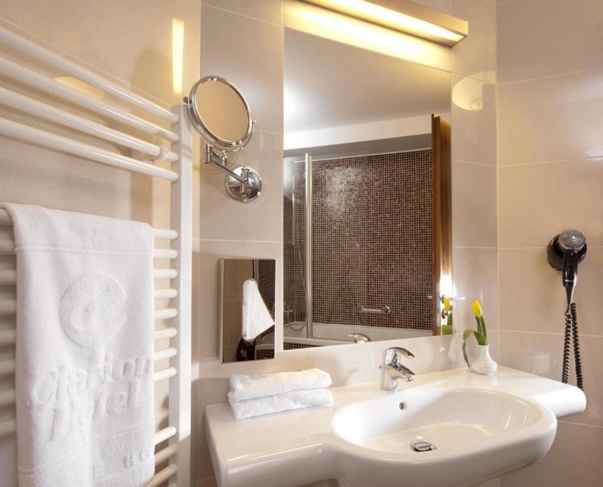 Clarion Congress Hotel