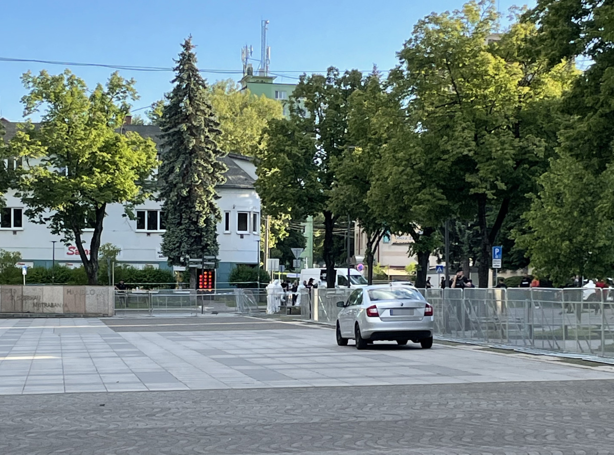 SR Handlová vláda výjazdové rokovanie streľba Fico TNX