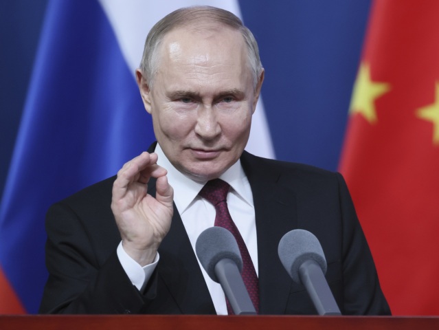 Vladimir Putin v Číne, Rusko, Moskva
