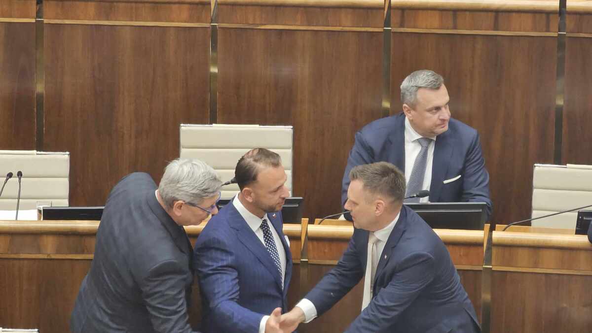 taraba, danko, susko, šutaj eštok, atentát