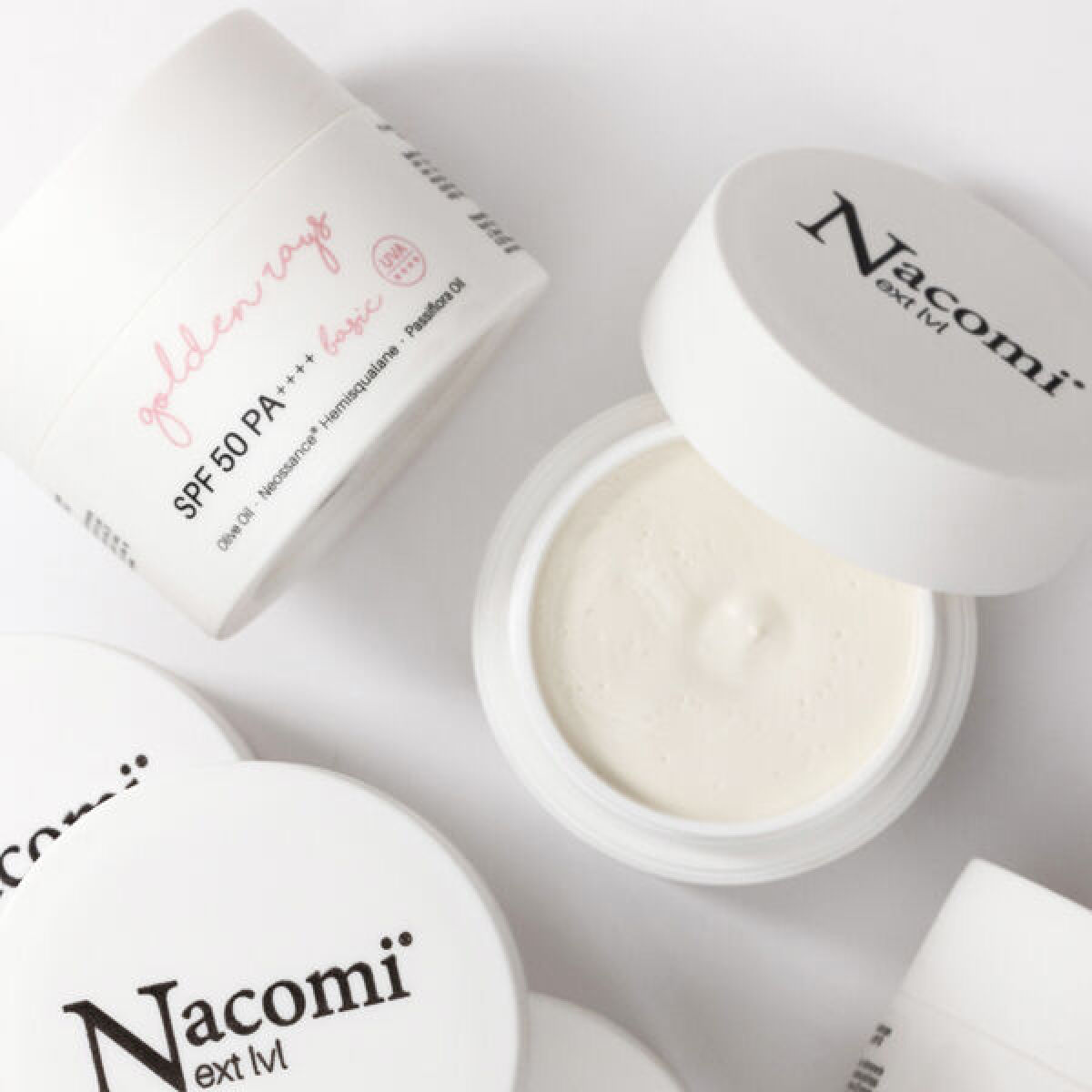 nacomi