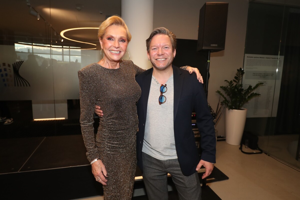 Speváčka Helena Vondráčková a spevák a herec Richard Krajčo. 