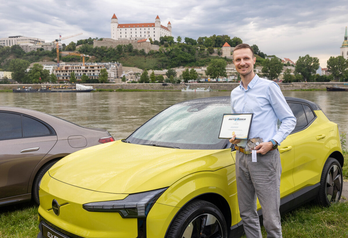 Elektrické auto roka 2024