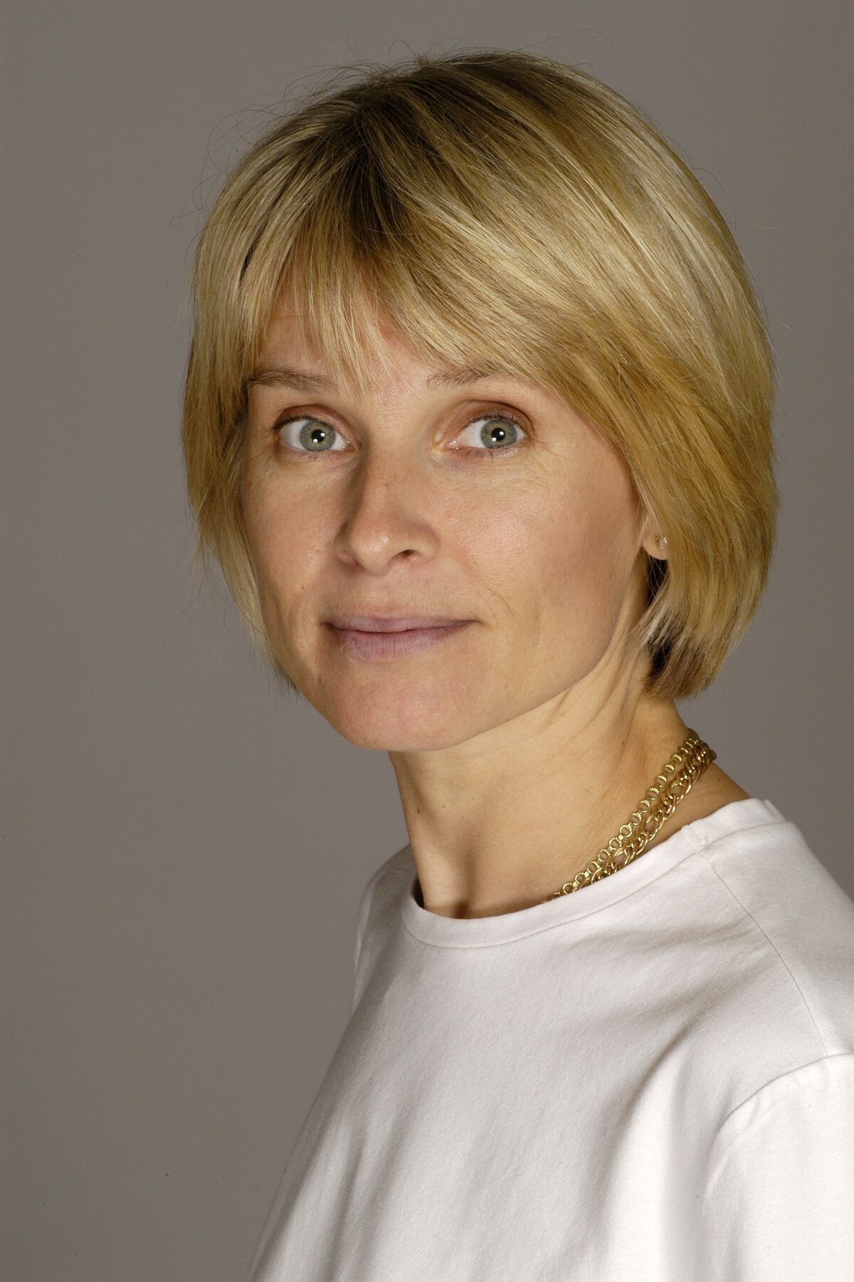 Herečka Ingrid Timková má vo svojej filmografii minimum seriálov, ale jeden predsa zostal v pamäti. Vznikol v 90-tych rokoch a volá sa...