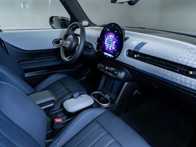 Mini Cooper S 5-door 8