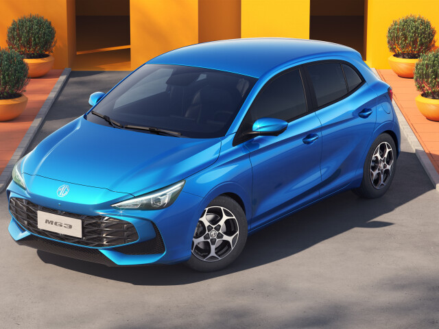MG3 bude v Európe konkurovať aj Škode Fabia. Nie je žiadnym extra krásavcom, ale hybridným systémom dá súperom poriadne zabrať.