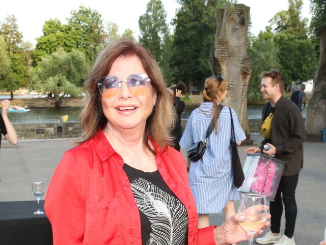 Marie Tomsová