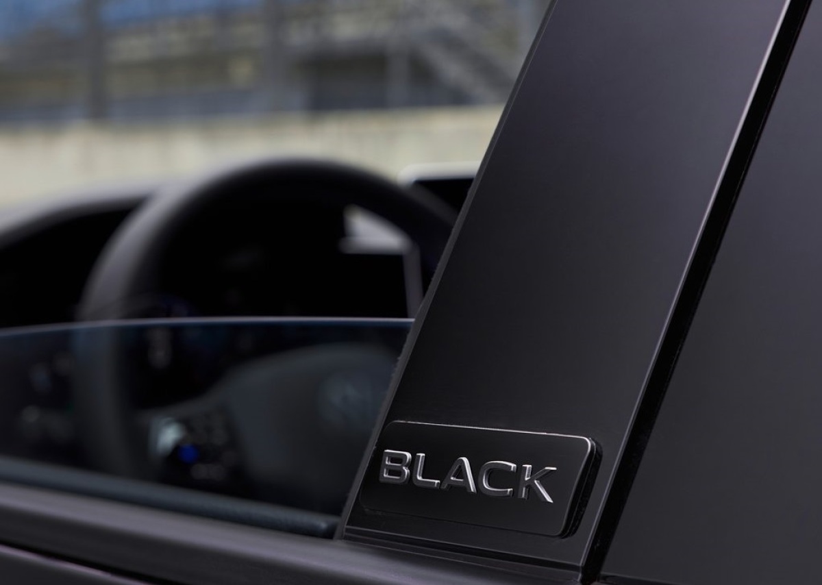 Volkswagen Golf R Black Edition 6