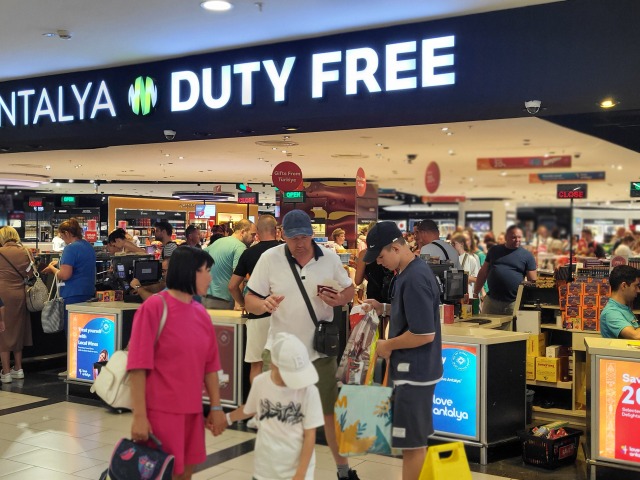 Antalya duty free, letisko Antalya