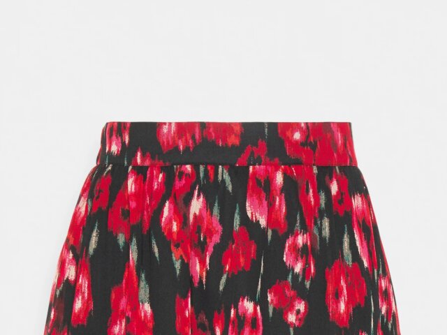 onlypetitez2999na1209