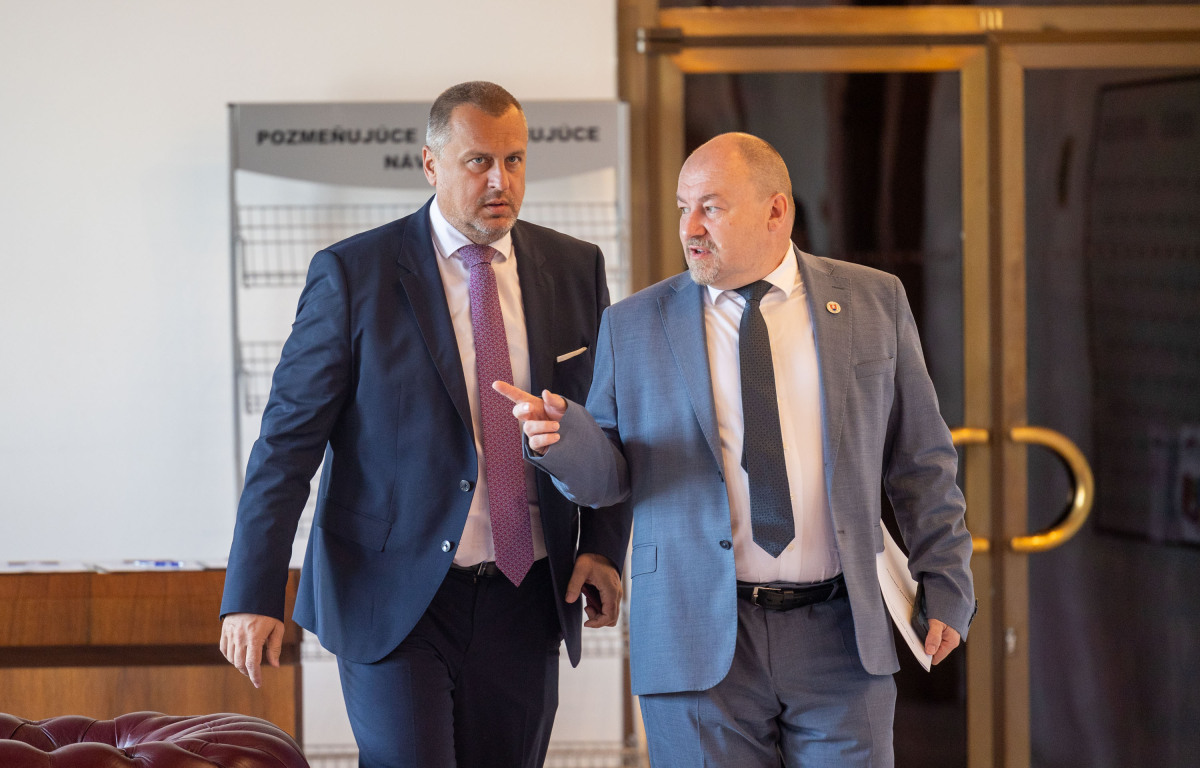 Danko, Huliak,