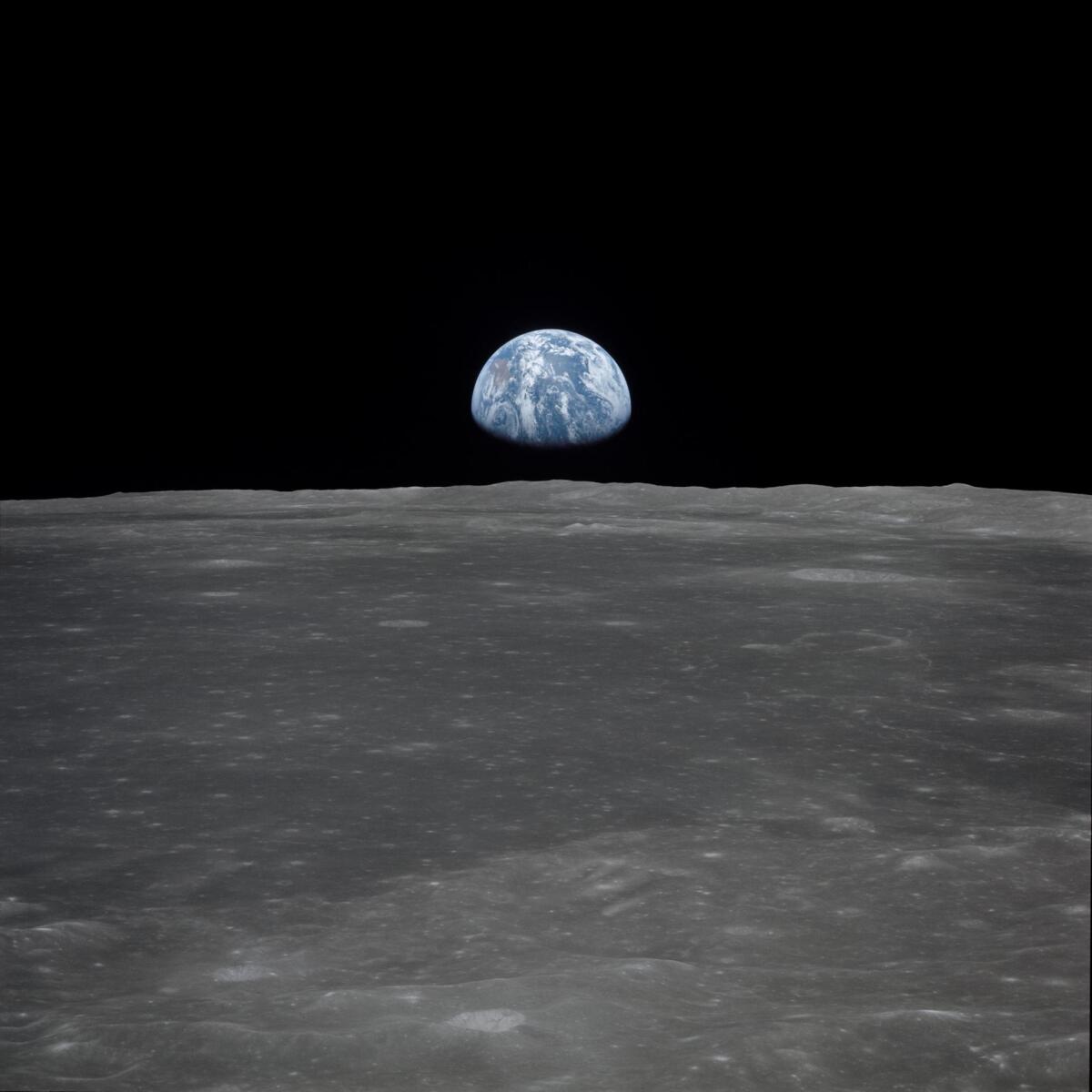 apollo 11, mesiac