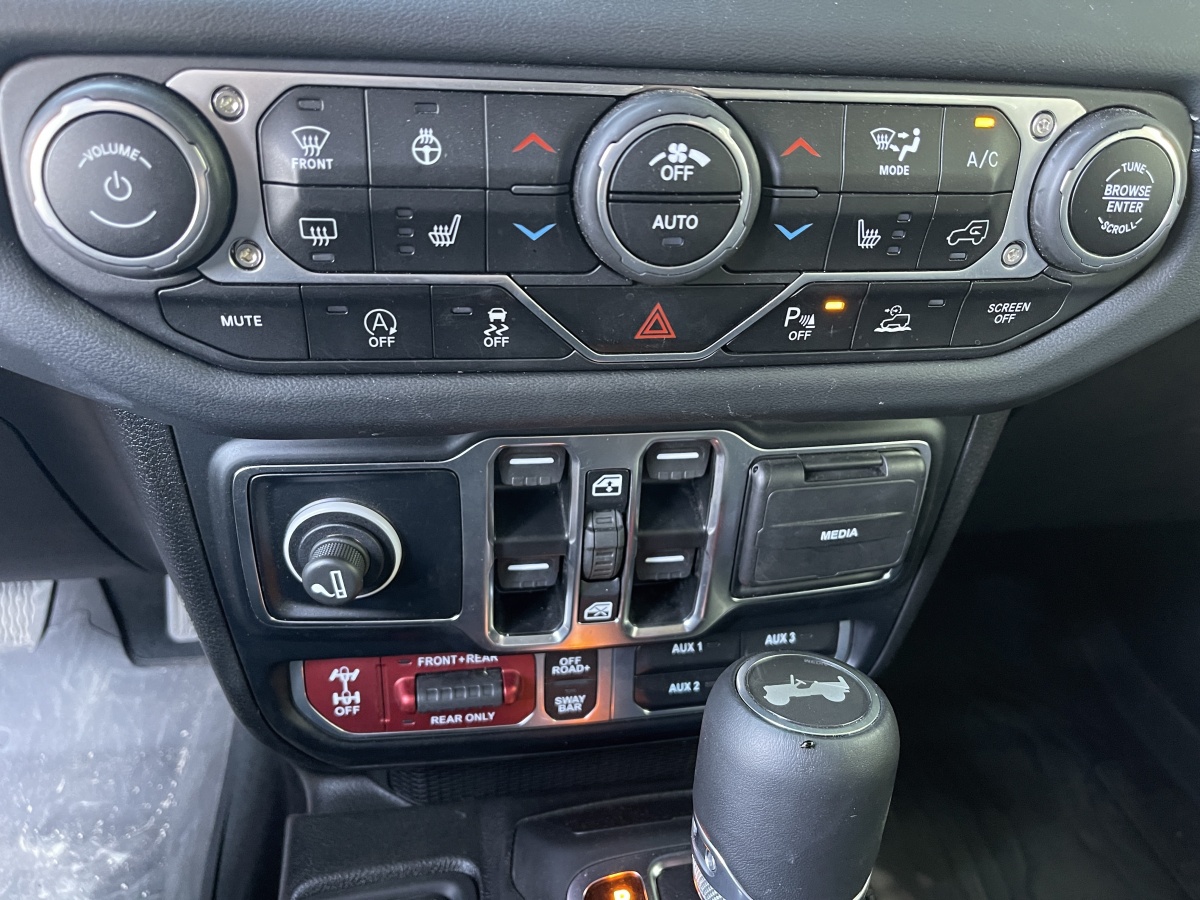 Jeep Wrangler Unlimited Rubicon 2.0 Turbo GDI (2024)