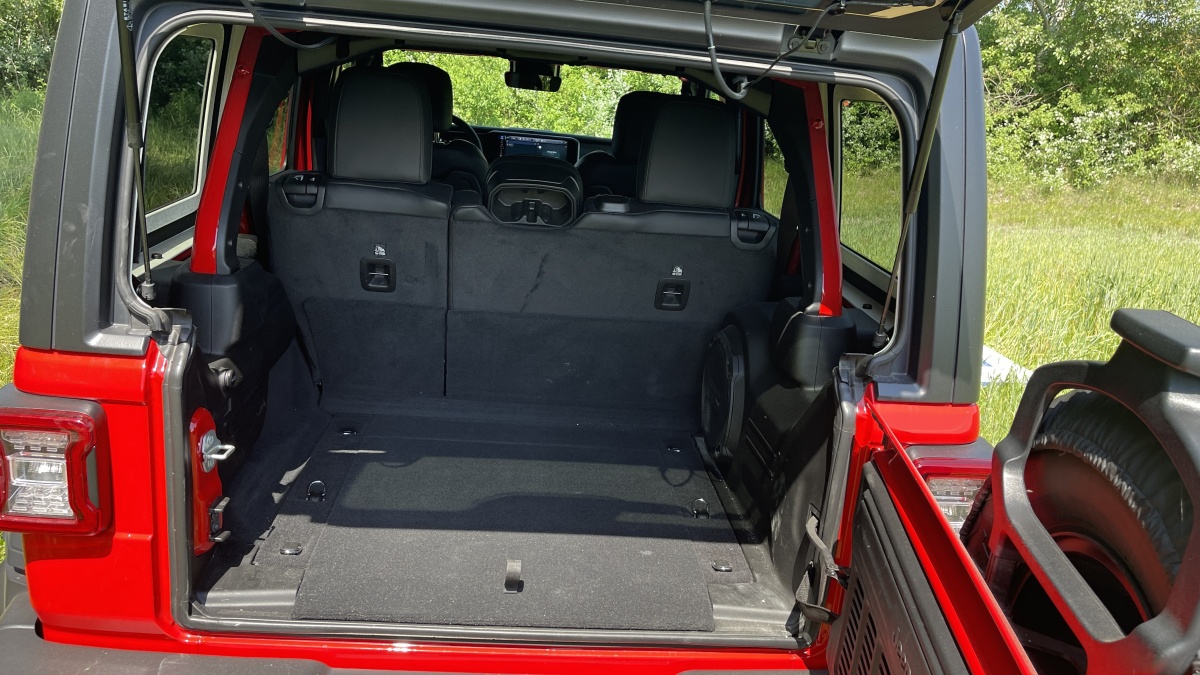 Jeep Wrangler Unlimited Rubicon 2.0 Turbo GDI (2024)