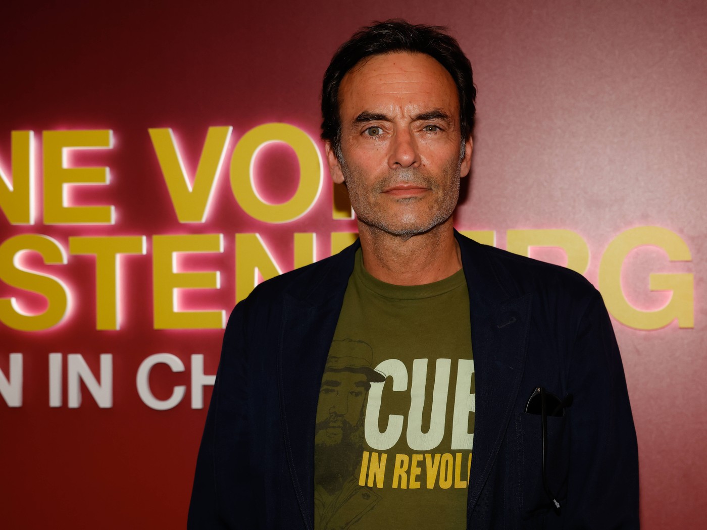 Anthony Delon na aktuálnom zábere z leta 2024.