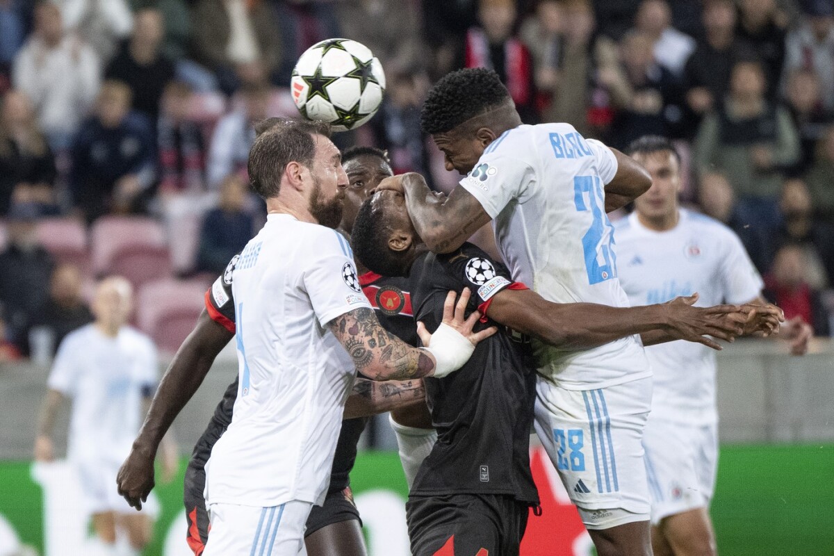 slovan blackman titulka