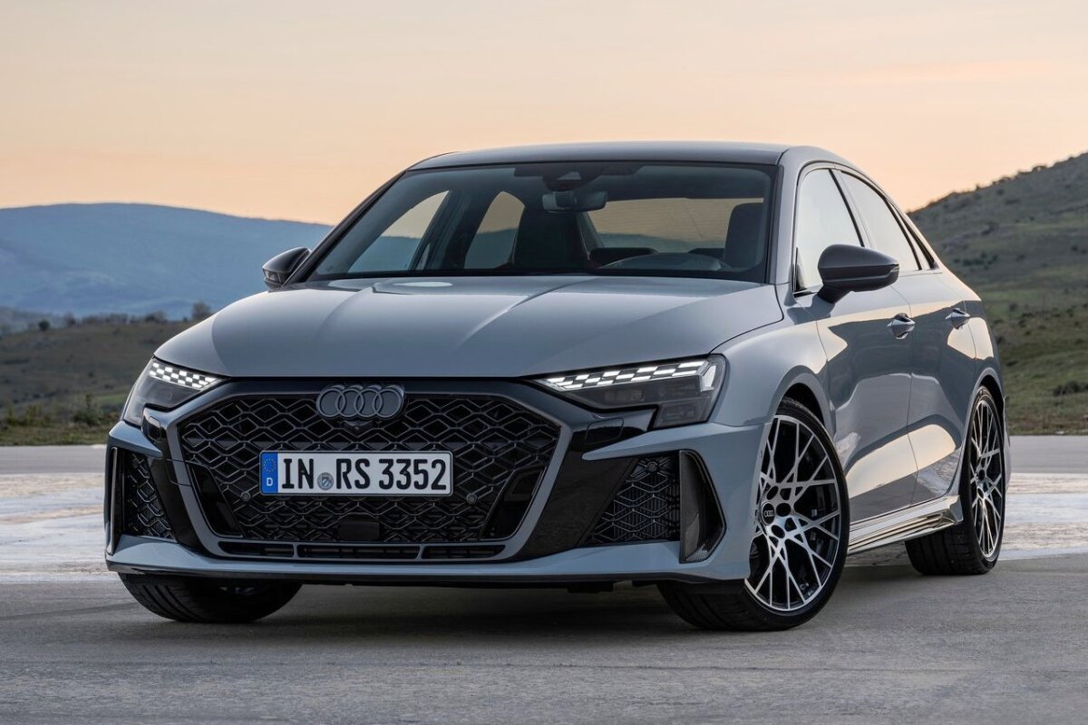 Audi RS3 Sedan - 2024