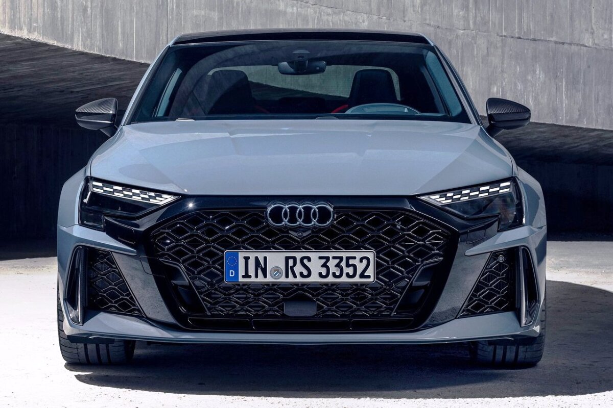 Audi RS3 Sedan - 2024