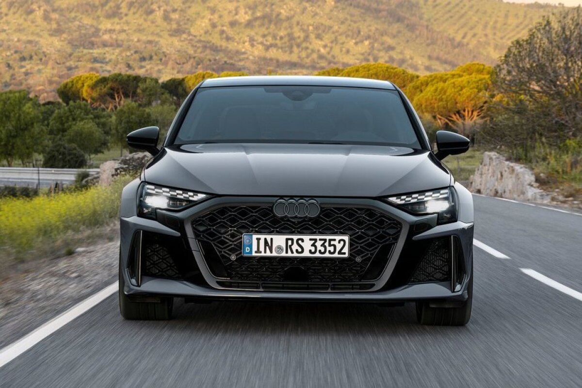 Audi RS3 Sedan - 2024