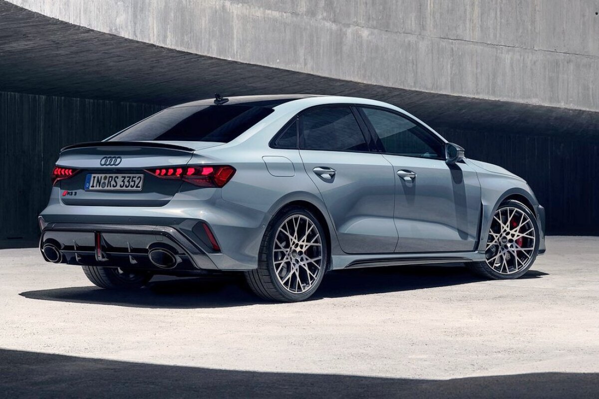 Audi RS3 Sedan - 2024