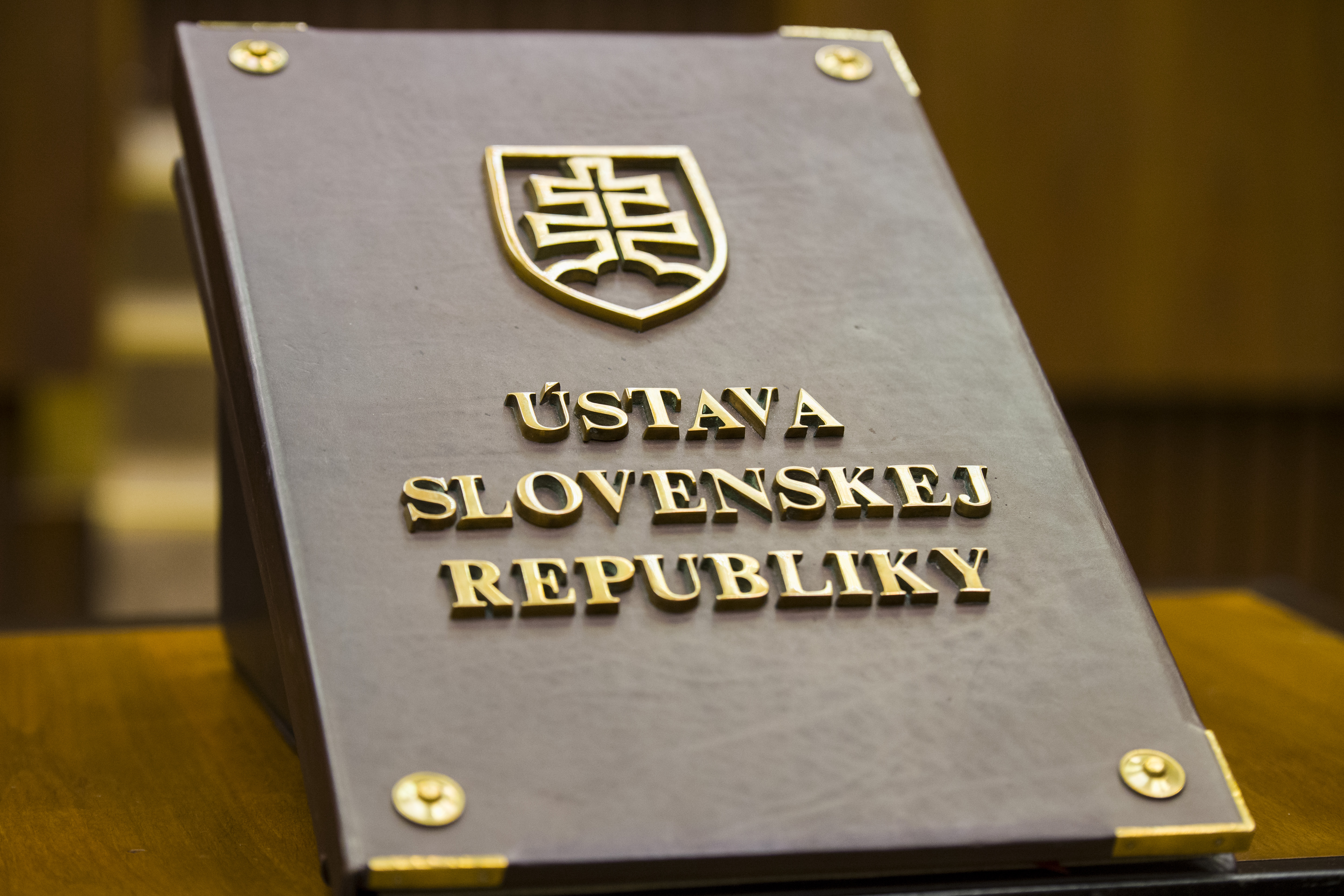 Na snímke Ústava Slovenskej republiky počas 25. schôdze NR SR 21. decembra 2017 v Bratislave.