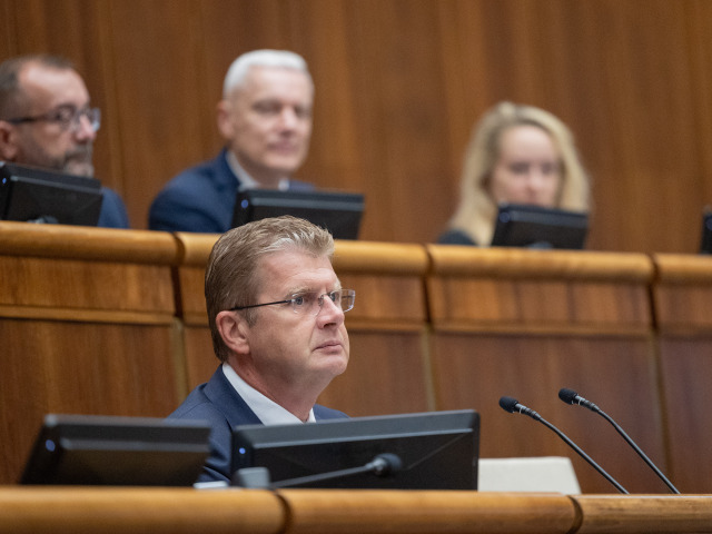 Šimečka, parlament, odvolávanie