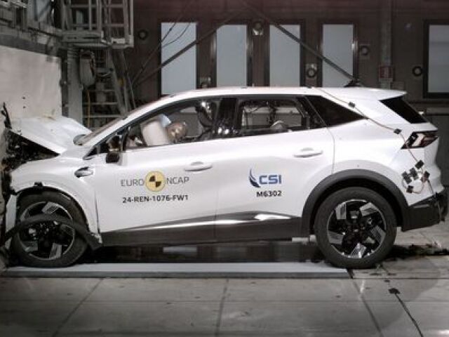 Renault Symbioz prišiel o hviezdičku najmä z dôvodu slabšej ochrany hrudníka vodiča.