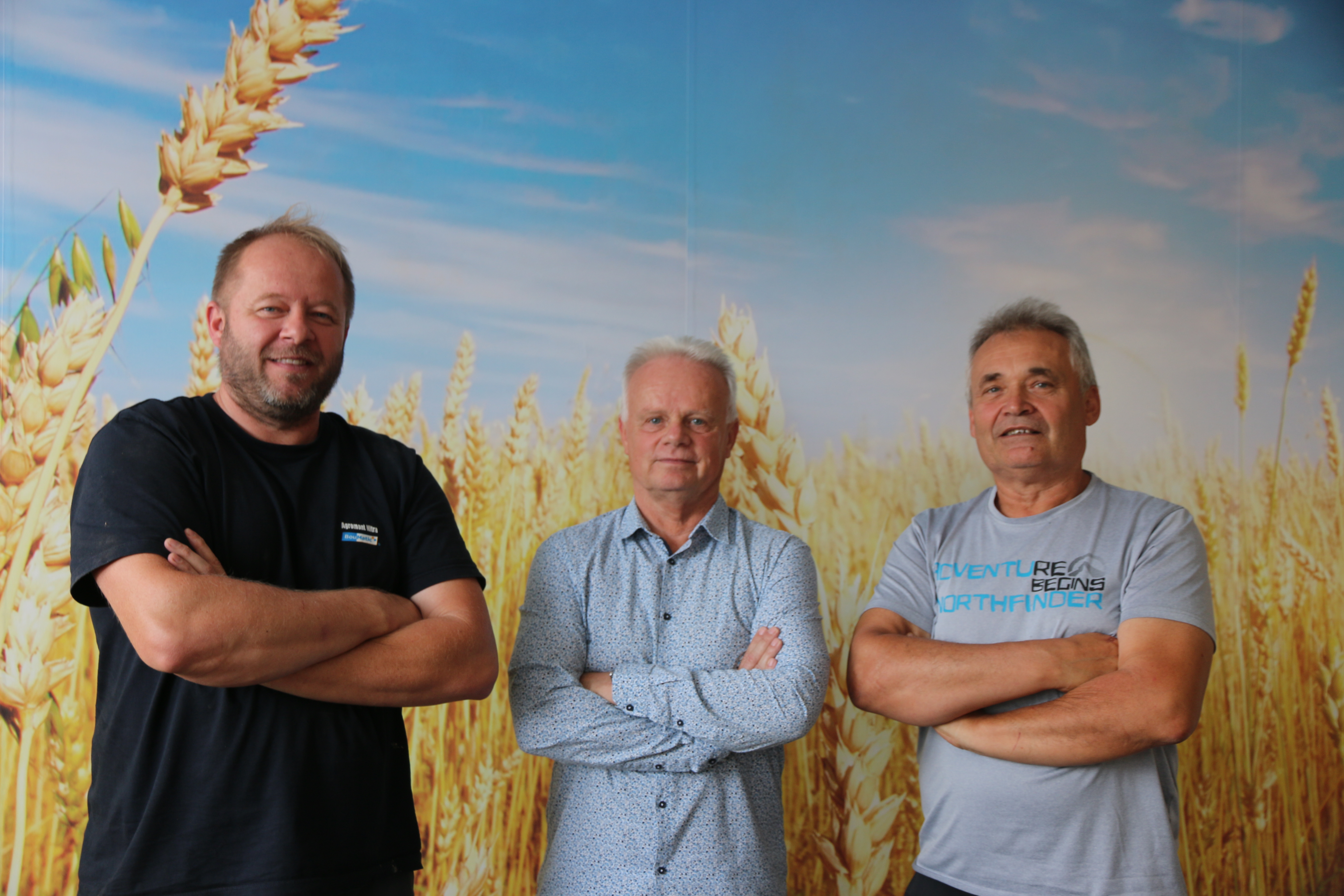 Tváre PD Senica (zľava doprava): Patrik Rusňák, manažér živočíšnej výroby, Peter Morávek, predseda predstavenstva a Ján Schemmer velí rastlinnej výrobe.