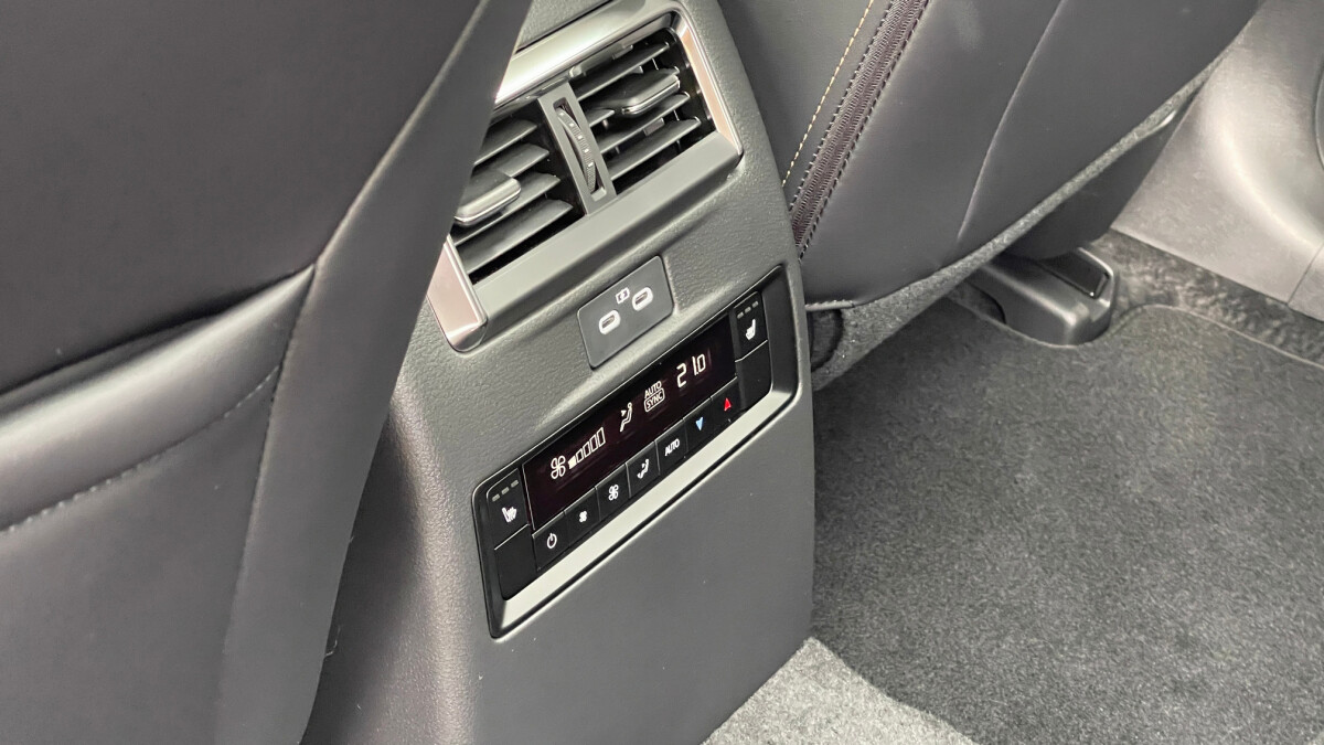 Nová Mazda CX-80 (2024)
