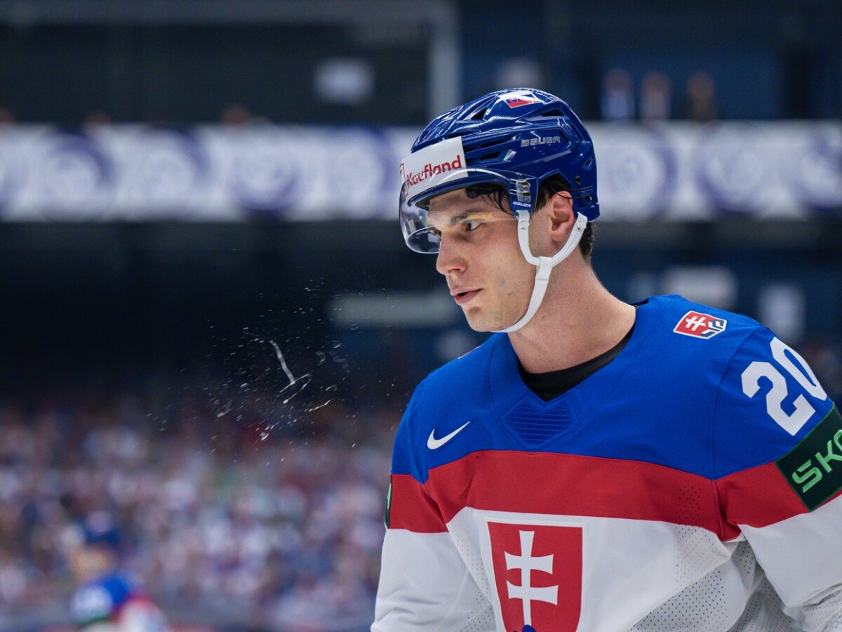 slafkovský