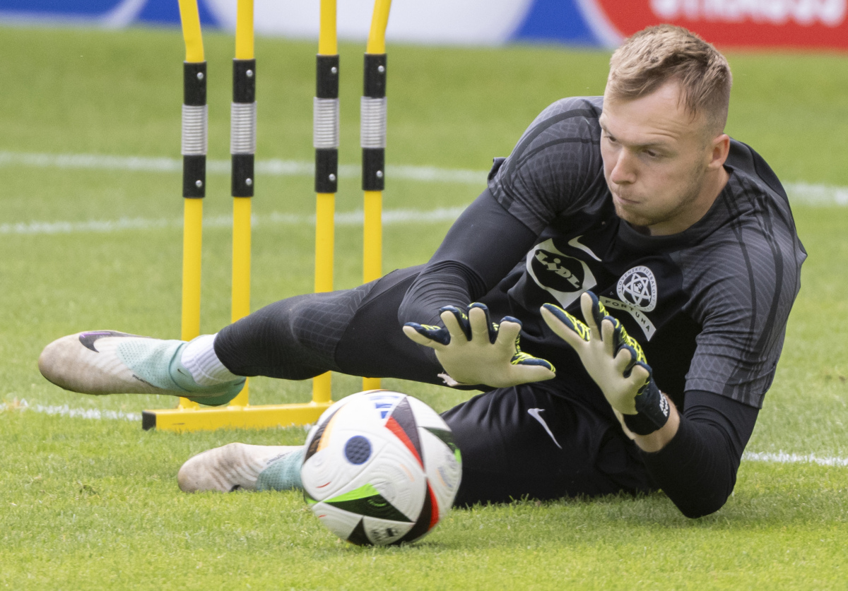 15. Marek Rodák