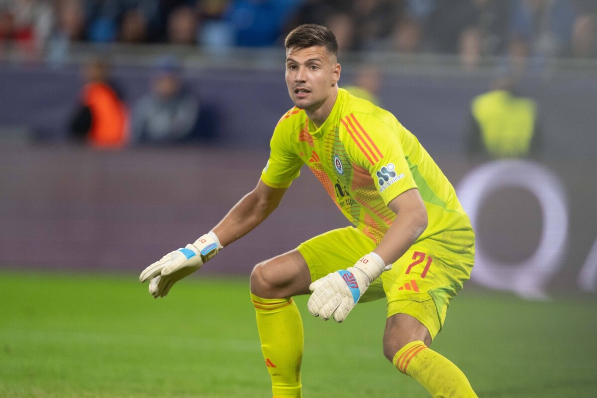 17. Dominik Takáč