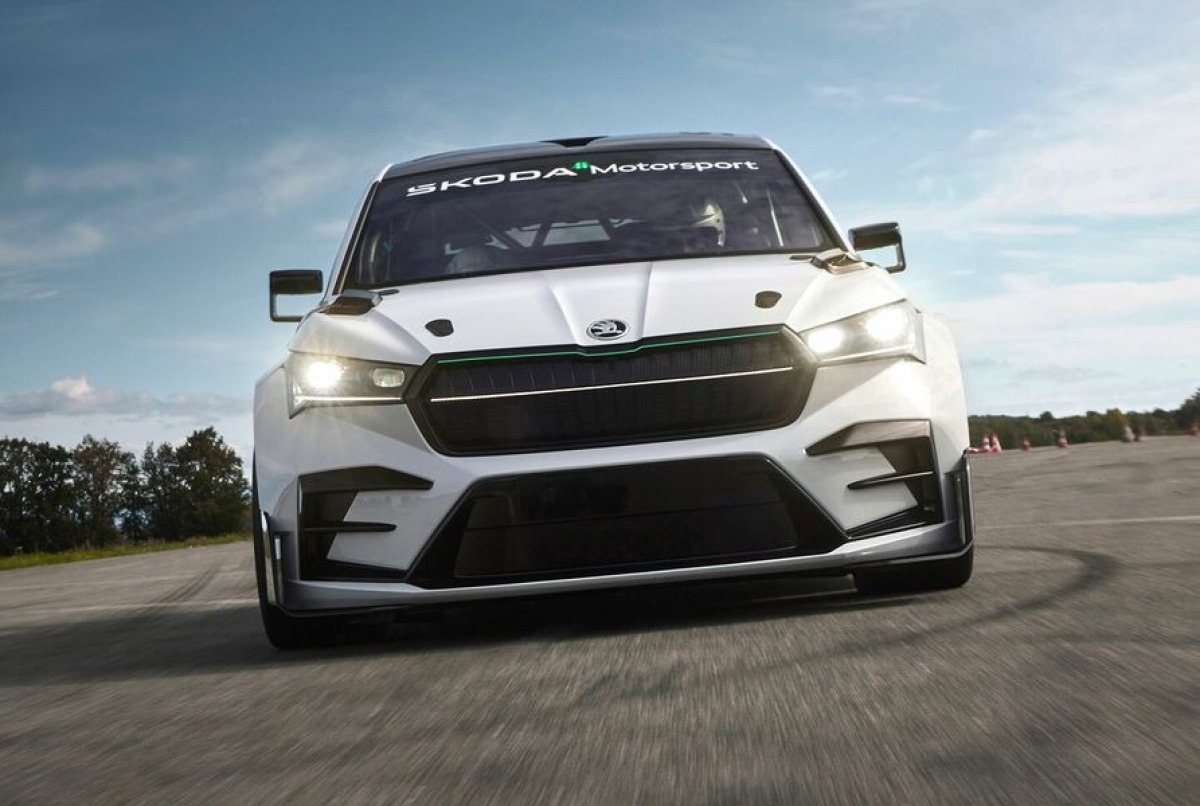 Škoda Enyaq RS Race - 2024