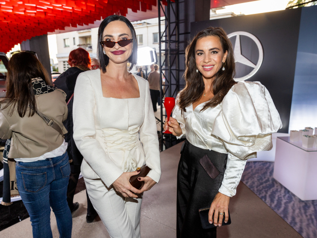Mirka Dobiš Michalková (vľavo) a herečka Lucia Hurajová