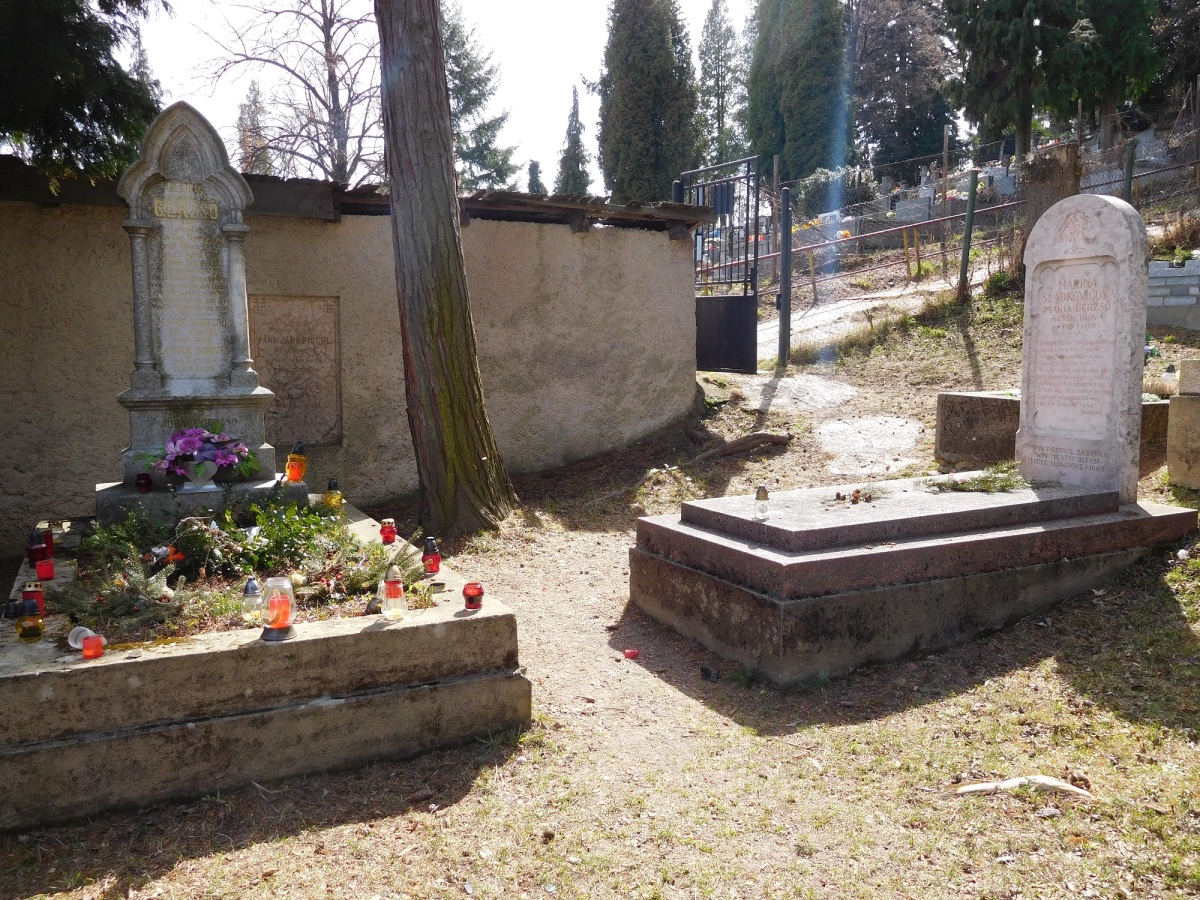 Marína, hroby, Banská Štiavnica