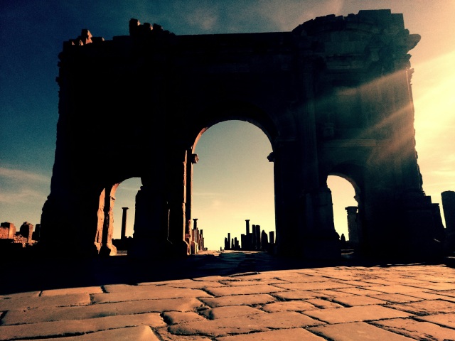Thamugadi, Timgad, Alžírsko, Afrika, ruiny, rímska ríša