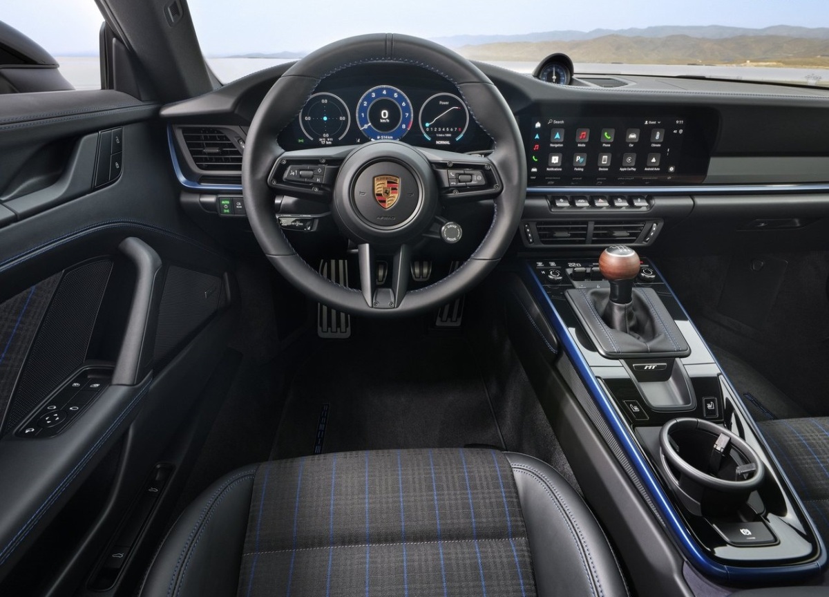 Porsche 911 Carrera T 2025 2