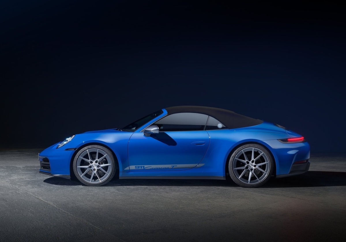 Porsche 911 Carrera T Cabriolet 2025 2