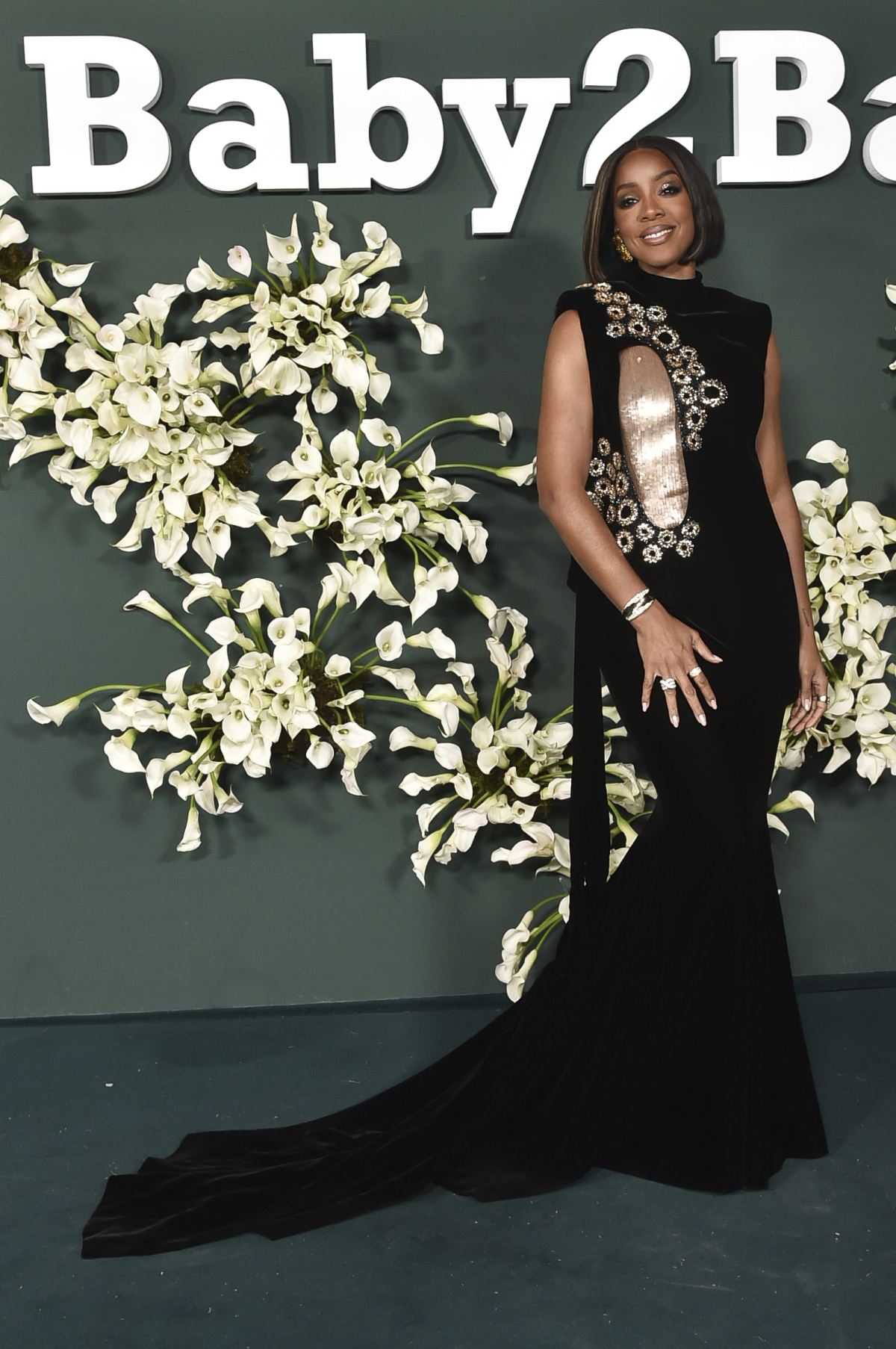 Speváčka Kelly Rowland v kreácii Georges Chakra Haute Couture. 