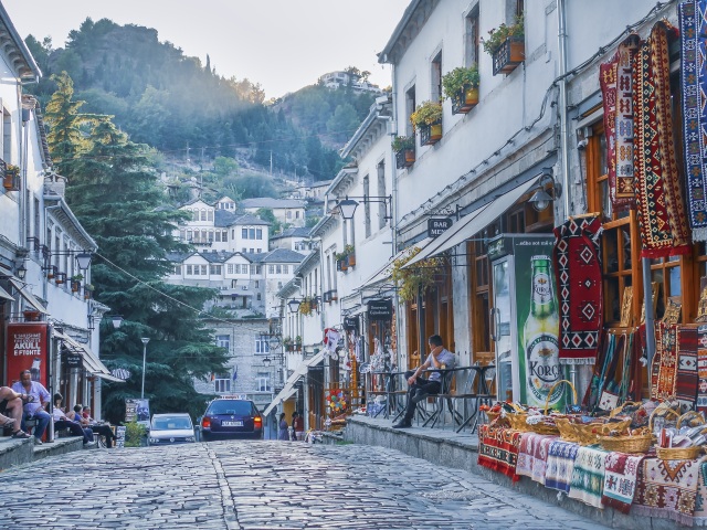 Albánsko, Gjirokasrër