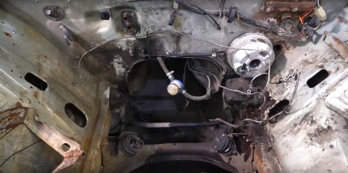 Lada V16 - šialený tuning
