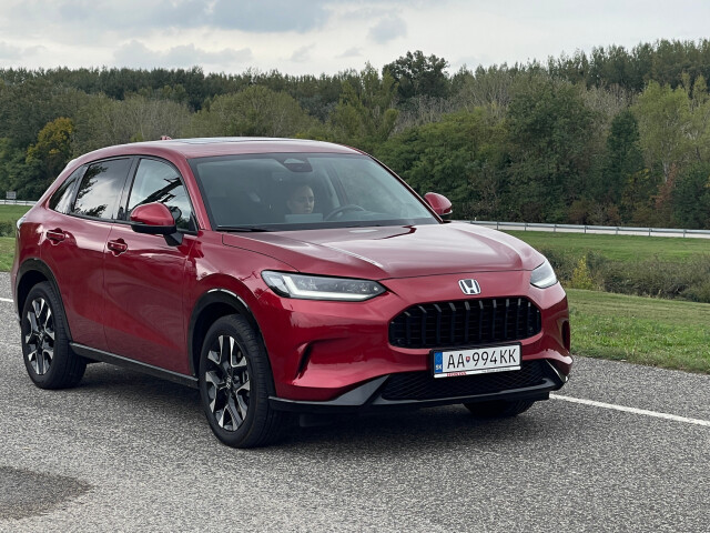 Honda ZR-V e:HEV (2024)